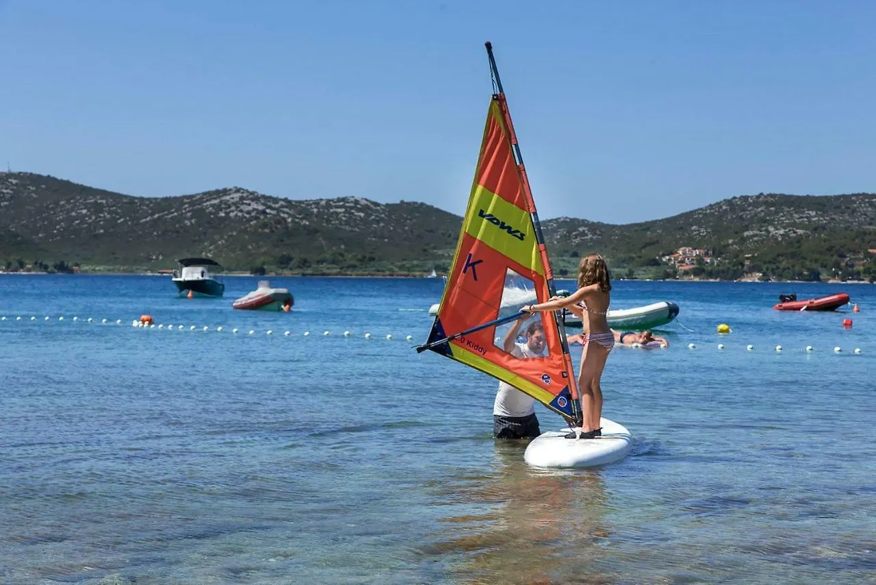 Mobile Homes Crystal Biograd Na Moru Kemp
