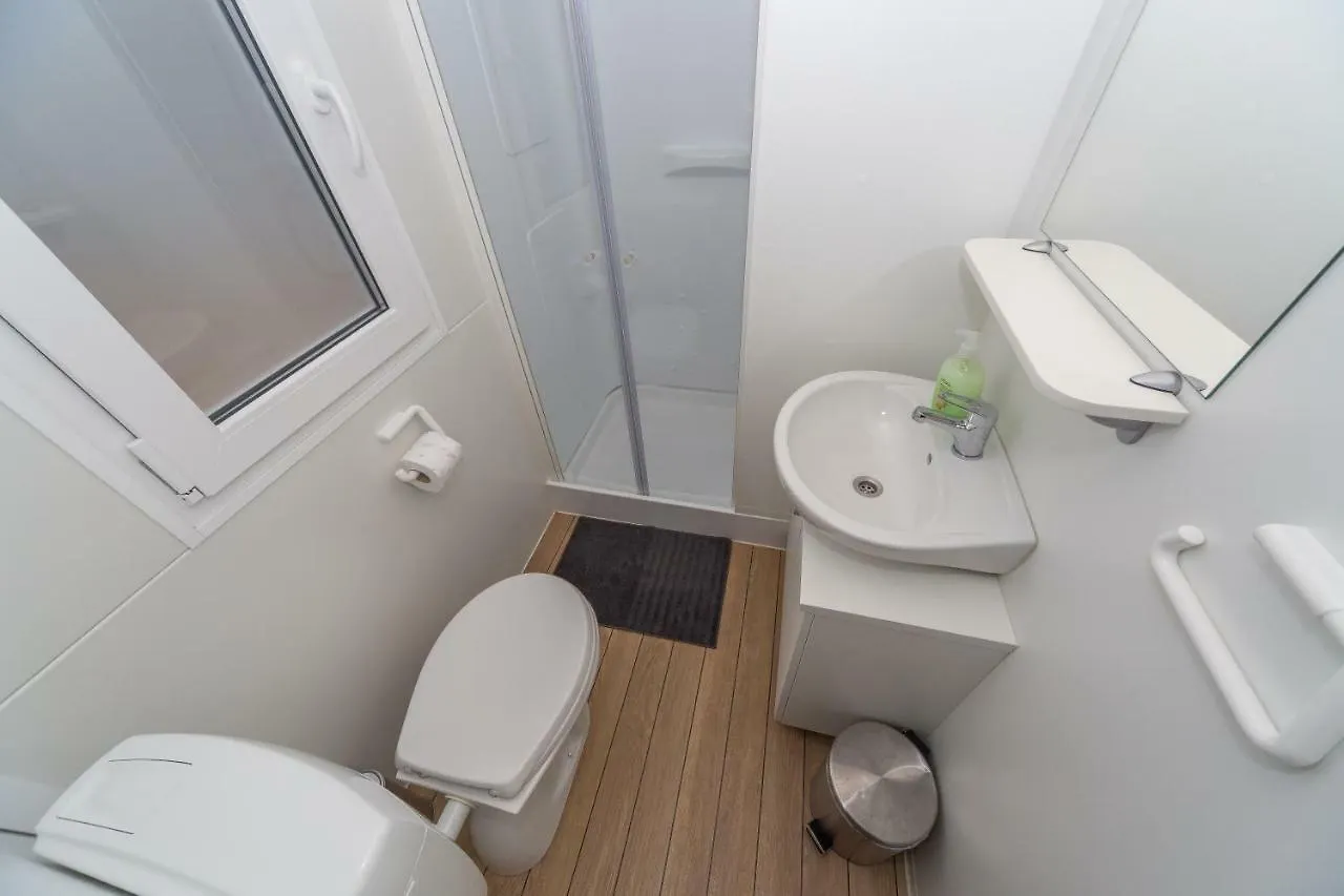 Mobile Homes Crystal Biograd Na Moru Kemp