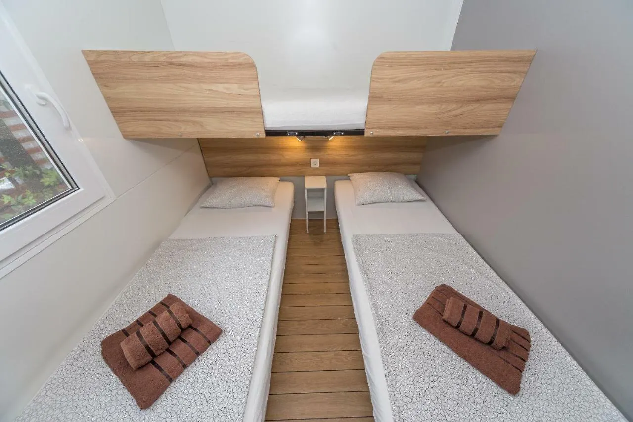 Kemp Mobile Homes Crystal Biograd Na Moru